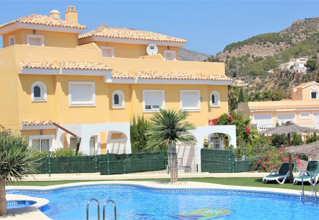 Chalet en Calpe - MONTESOL28-Wifi y Parking Gratis-Cerca Playa.