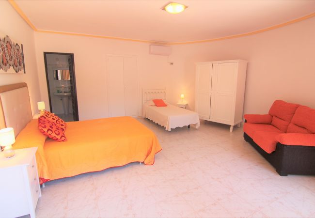 Villa en Calpe - MARYVILLA0231-Wifi y Parking Gratis-Cerca Playa Villa en Calpe - MARYVILLA0231-Wifi y Parking Gratis-Cerca Playa