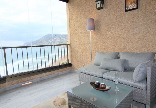 Apartamento en Calpe - ACARI0406-1ºlínea Playa-Wifi y Garaje Gratis. Apartamento en Calpe - ACARI0406-1ºlínea Playa-Wifi y Garaje Gratis.