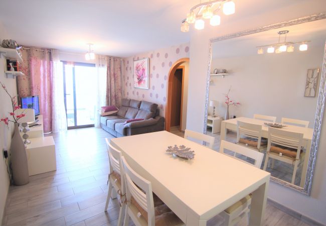 Apartamento en Calpe - ACARI0406-1ºlínea Playa-Wifi y Garaje Gratis. Apartamento en Calpe - ACARI0406-1ºlínea Playa-Wifi y Garaje Gratis.