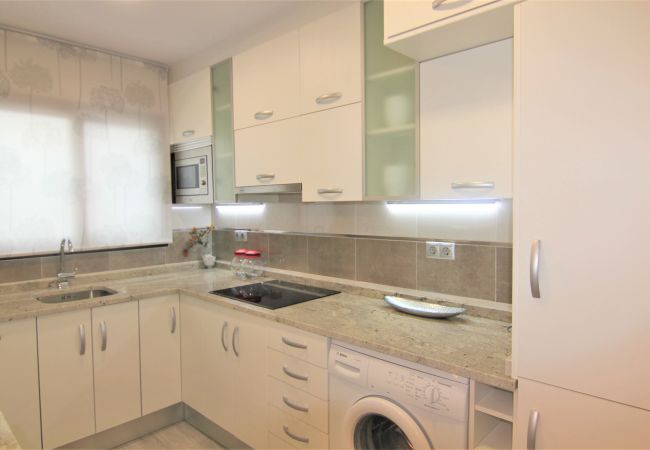 Apartamento en Calpe - ACARI0406-1ºlínea Playa-Wifi y Garaje Gratis. Apartamento en Calpe - ACARI0406-1ºlínea Playa-Wifi y Garaje Gratis.