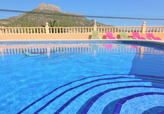 Villa en Calpe - MARYVILLA71-Gran Vista-Wifi y Parking Gratis. Villa en Calpe - MARYVILLA71-Gran Vista-Wifi y Parking Gratis.