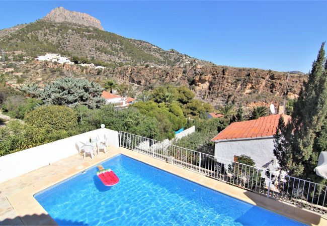 Villa en Calpe - AMIBARCO-Gran Vista-Wifi y Parking Gratis. Villa en Calpe - AMIBARCO-Gran Vista-Wifi y Parking Gratis.