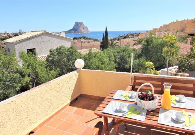Villa en Calpe - AMIBARCO-Gran Vista-Wifi y Parking Gratis. Villa en Calpe - AMIBARCO-Gran Vista-Wifi y Parking Gratis.