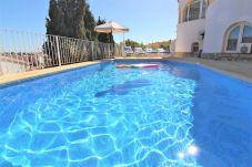 Villa en Calpe - AMIBARCO-Gran Vista-Wifi y Parking Gratis.