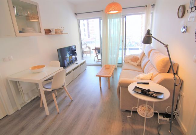 Apartamento en Calpe - MIRADORBEACH-1ºlínea Playa-Wifi y Garaje Gratis. Apartamento en Calpe - MIRADORBEACH-1ºlínea Playa-Wifi y Garaje Gratis.