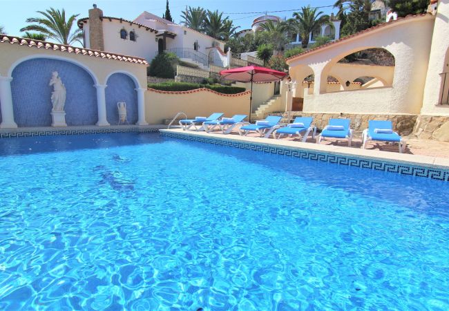 Villa en Calpe - VILLAVENUS-Gran Vista-Wifi y Parking Gratis. Villa en Calpe - VILLAVENUS-Gran Vista-Wifi y Parking Gratis.