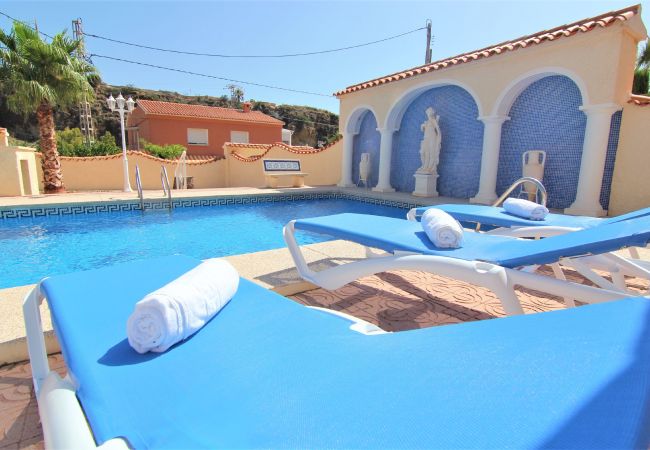 Villa en Calpe - VILLAVENUS-Gran Vista-Wifi y Parking Gratis. Villa en Calpe - VILLAVENUS-Gran Vista-Wifi y Parking Gratis.