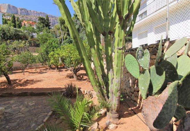 Villa en Calpe - VILLAVENUS-Gran Vista-Wifi y Parking Gratis. Villa en Calpe - VILLAVENUS-Gran Vista-Wifi y Parking Gratis.