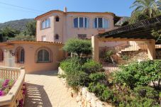 Villa en Calpe - MARYVILLA0140-Gran Vista-Wifi y Parking Gratis.