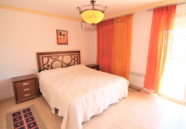Ferienwohnung in Calpe - MANZANERA128-Wifi y Parking Gratis-Cerca Playa Ferienwohnung in Calpe - MANZANERA128-Wifi y Parking Gratis-Cerca Playa