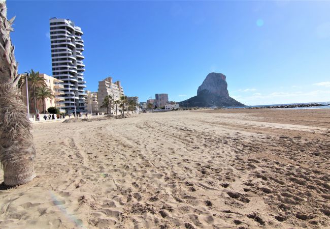 Ferienwohnung in Calpe - APLAYAMAR-1ºlínea Playa-Wifi y Garaje Gratis. Ferienwohnung in Calpe - APLAYAMAR-1ºlínea Playa-Wifi y Garaje Gratis.