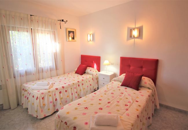 Villa in Calpe - ACAN0306-Wifi y Parking Gratis-Cerca de la Playa. Villa in Calpe - ACAN0306-Wifi y Parking Gratis-Cerca de la Playa.