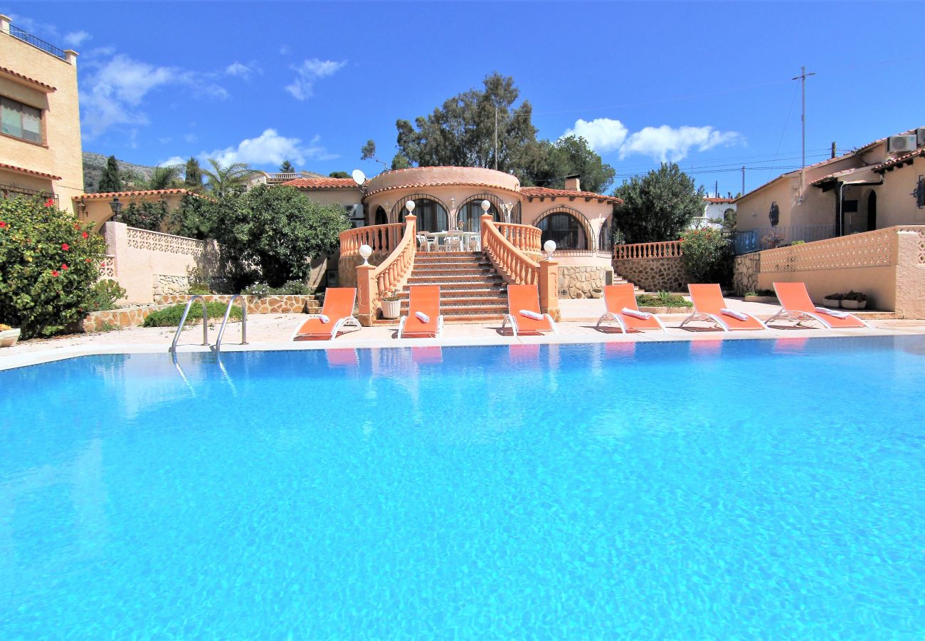 Villa in Calpe / Calp - ACAN0306-Wifi y Parking Gratis-Cerca de la Playa.