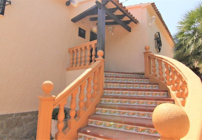 Villa in Calpe - MARYVILLA0224-Wifi y Parking Gratis-Cerca Playa Villa in Calpe - MARYVILLA0224-Wifi y Parking Gratis-Cerca Playa