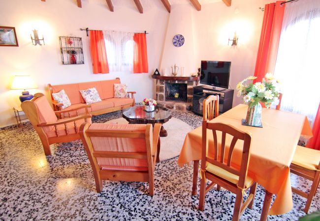 Villa in Calpe - MARYVILLA0224-Wifi y Parking Gratis-Cerca Playa Villa in Calpe - MARYVILLA0224-Wifi y Parking Gratis-Cerca Playa