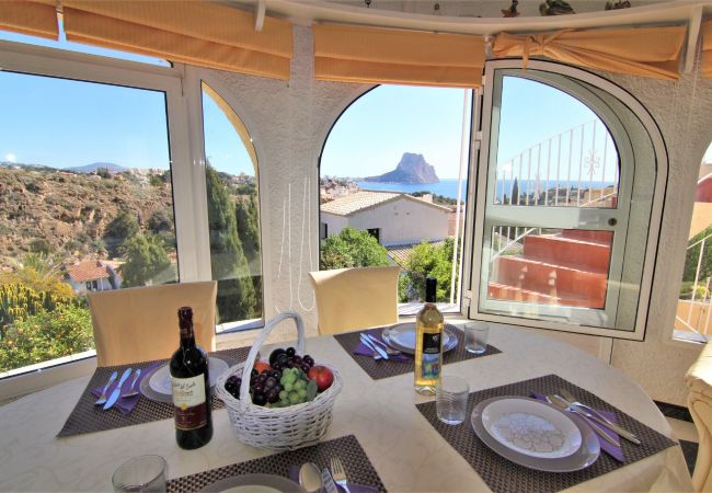 Villa in Calpe - AMIBARCO-Gran Vista-Wifi y Parking Gratis. Villa in Calpe - AMIBARCO-Gran Vista-Wifi y Parking Gratis.