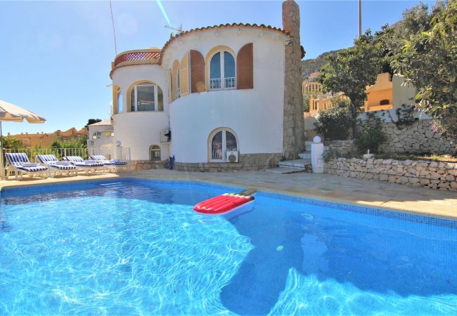 Villa in Calpe - AMIBARCO-Gran Vista-Wifi y Parking Gratis. Villa in Calpe - AMIBARCO-Gran Vista-Wifi y Parking Gratis.