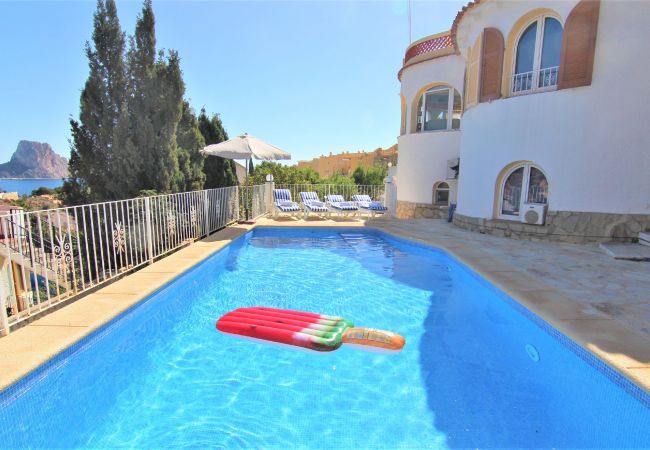 Villa in Calpe - AMIBARCO-Gran Vista-Wifi y Parking Gratis. Villa in Calpe - AMIBARCO-Gran Vista-Wifi y Parking Gratis.