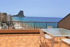 Ferienwohnung in Calpe / Calp - ACARIBEQ-1ºlínea Playa-Wifi y Garaje Gratis.