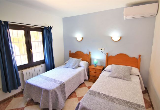 Villa in Calpe - MARYVILLA0231-Wifi y Parking Gratis-Cerca Playa Villa in Calpe - MARYVILLA0231-Wifi y Parking Gratis-Cerca Playa