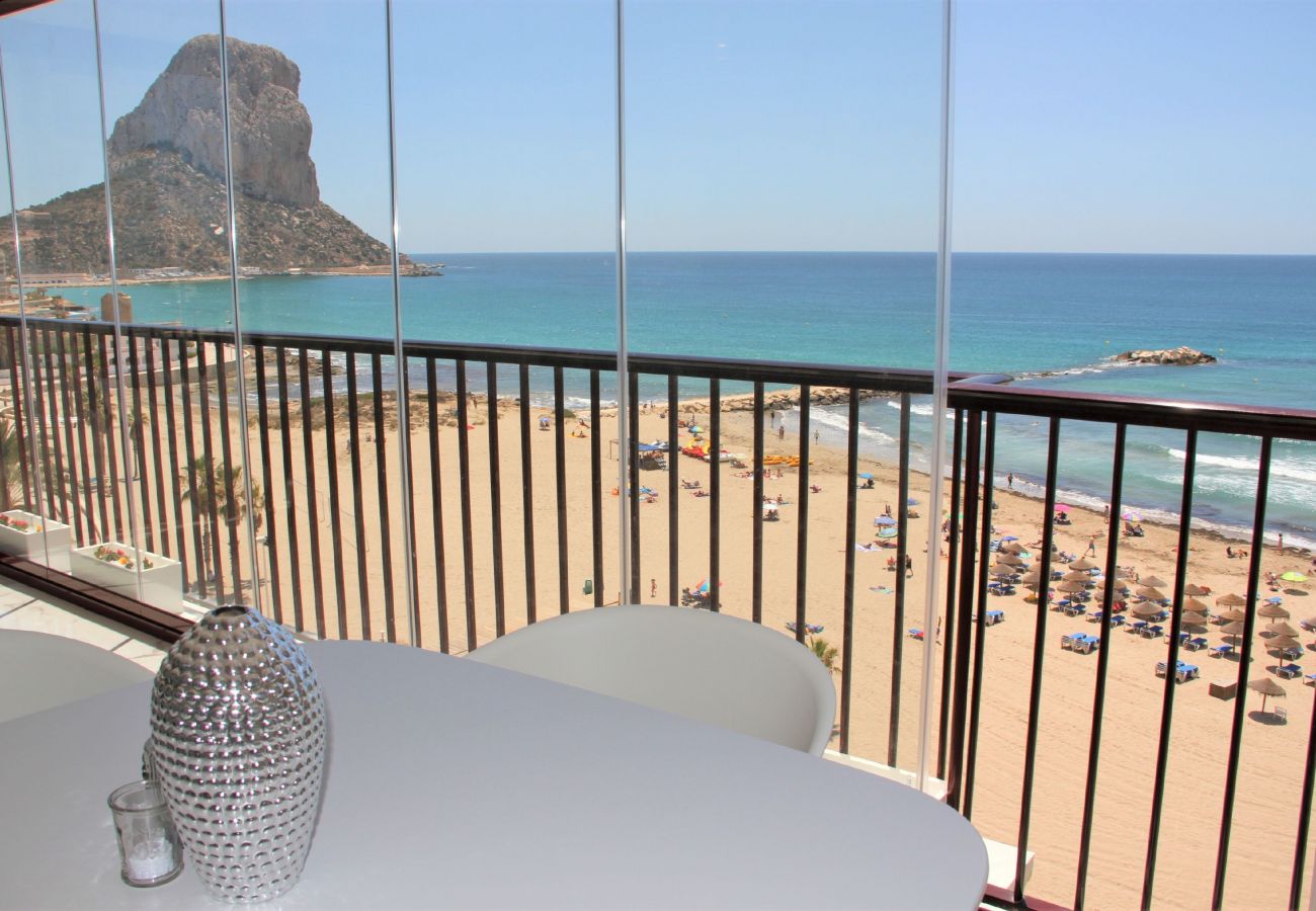 Appartement in Calpe - APLAYAMAR7-1ºlínea Playa-Wifi y Garaje Gratis.