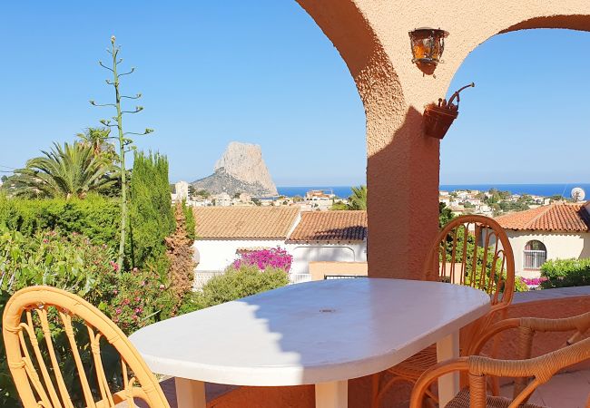 Villa in Calpe - ACAN0916-Wifi y Parking Gratis-Cerca de la Playa. Villa in Calpe - ACAN0916-Wifi y Parking Gratis-Cerca de la Playa.