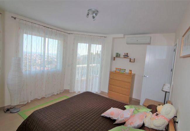 Villa in Calpe - MARYVILLA1220-Wifi y Parking Gratis-Cerca Playa. Villa in Calpe - MARYVILLA1220-Wifi y Parking Gratis-Cerca Playa.