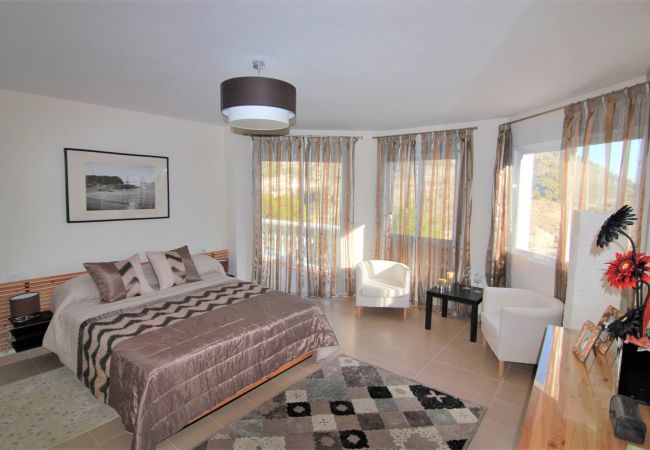 Villa in Calpe - MARYVILLA1220-Wifi y Parking Gratis-Cerca Playa. Villa in Calpe - MARYVILLA1220-Wifi y Parking Gratis-Cerca Playa.