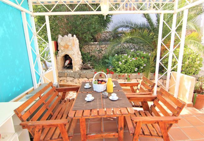 Villa in Calpe - AMIBARCO-Gran Vista-Wifi y Parking Gratis. Villa in Calpe - AMIBARCO-Gran Vista-Wifi y Parking Gratis.