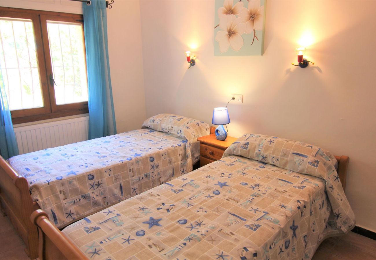 Villa in Calpe - MARYVILLA1016-Gran Vista-Wifi y Parking Gratis. Villa in Calpe - MARYVILLA1016-Gran Vista-Wifi y Parking Gratis.