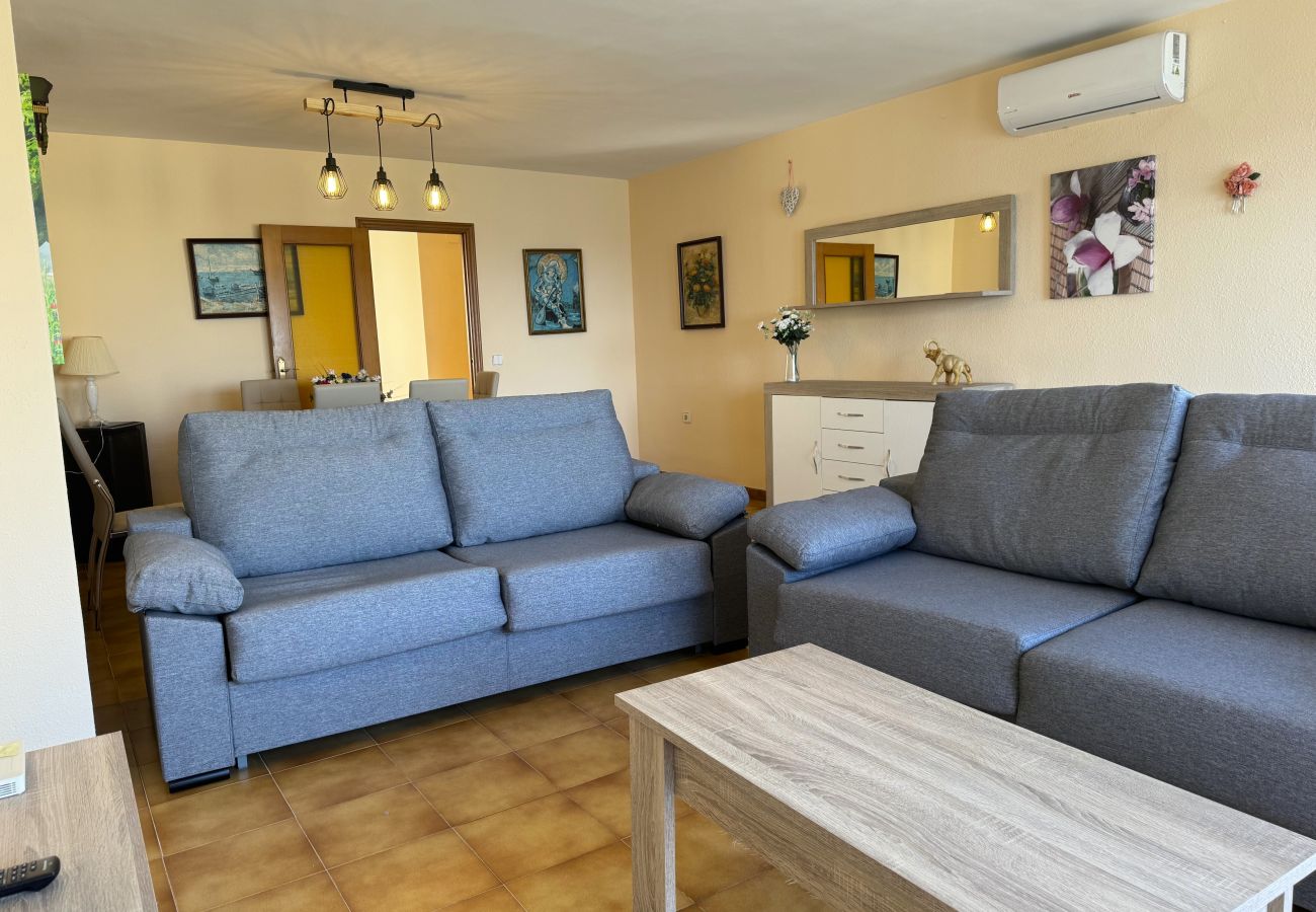 Appartement in Calpe - ACARIBEQ-1ºlínea Playa-Wifi y Garaje Gratis. Appartement in Calpe - ACARIBEQ-1ºlínea Playa-Wifi y Garaje Gratis.