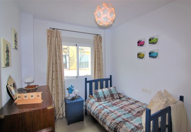 Chalet in Calpe - MONTESOL28-Wifi y Parking Gratis-Cerca Playa. Chalet in Calpe - MONTESOL28-Wifi y Parking Gratis-Cerca Playa.