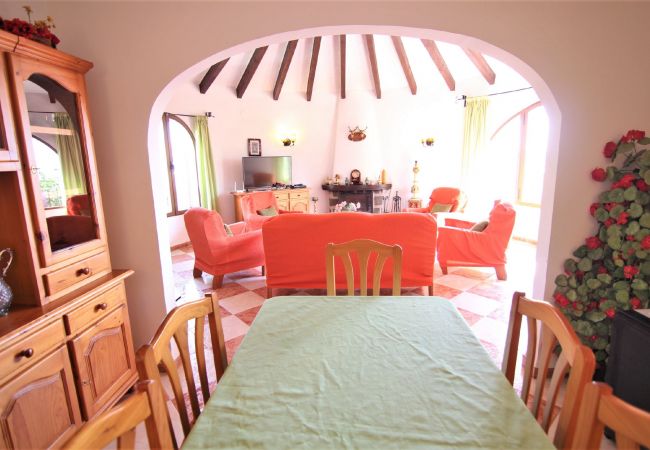 Villa in Calpe - MARYVILLA0231-Wifi y Parking Gratis-Cerca Playa Villa in Calpe - MARYVILLA0231-Wifi y Parking Gratis-Cerca Playa