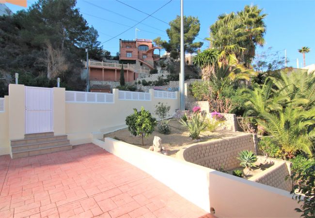 Villa in Calpe - MARYVILLA1220-Wifi y Parking Gratis-Cerca Playa. Villa in Calpe - MARYVILLA1220-Wifi y Parking Gratis-Cerca Playa.