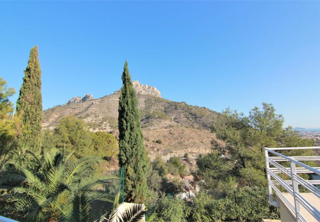 Villa in Calpe - MARYVILLA1220-Wifi y Parking Gratis-Cerca Playa. Villa in Calpe - MARYVILLA1220-Wifi y Parking Gratis-Cerca Playa.