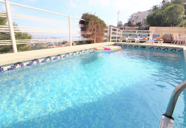 Villa in Calpe - MARYVILLA1220-Wifi y Parking Gratis-Cerca Playa. Villa in Calpe - MARYVILLA1220-Wifi y Parking Gratis-Cerca Playa.