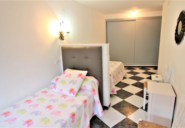 Villa in Calpe - MARYVILLA71-Gran Vista-Wifi y Parking Gratis. Villa in Calpe - MARYVILLA71-Gran Vista-Wifi y Parking Gratis.