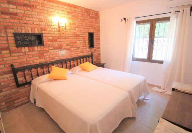 Villa in Calpe - MARYVILLA0240-Gran Vista-Wifi y Parking Gratis. Villa in Calpe - MARYVILLA0240-Gran Vista-Wifi y Parking Gratis.