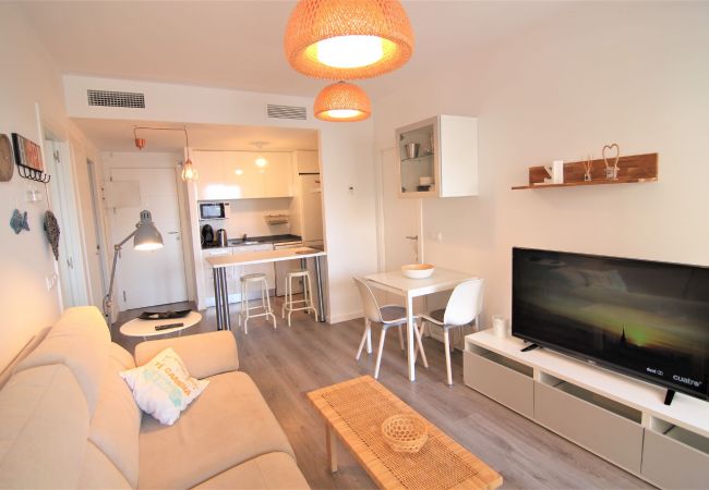 Apartment in Calpe - MIRADORBEACH-1ºlínea Playa-Wifi y Garaje Gratis. Apartment in Calpe - MIRADORBEACH-1ºlínea Playa-Wifi y Garaje Gratis.