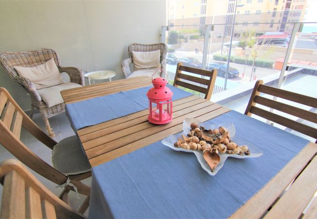 Apartment in Calpe - MIRADORBEACH-1ºlínea Playa-Wifi y Garaje Gratis. Apartment in Calpe - MIRADORBEACH-1ºlínea Playa-Wifi y Garaje Gratis.