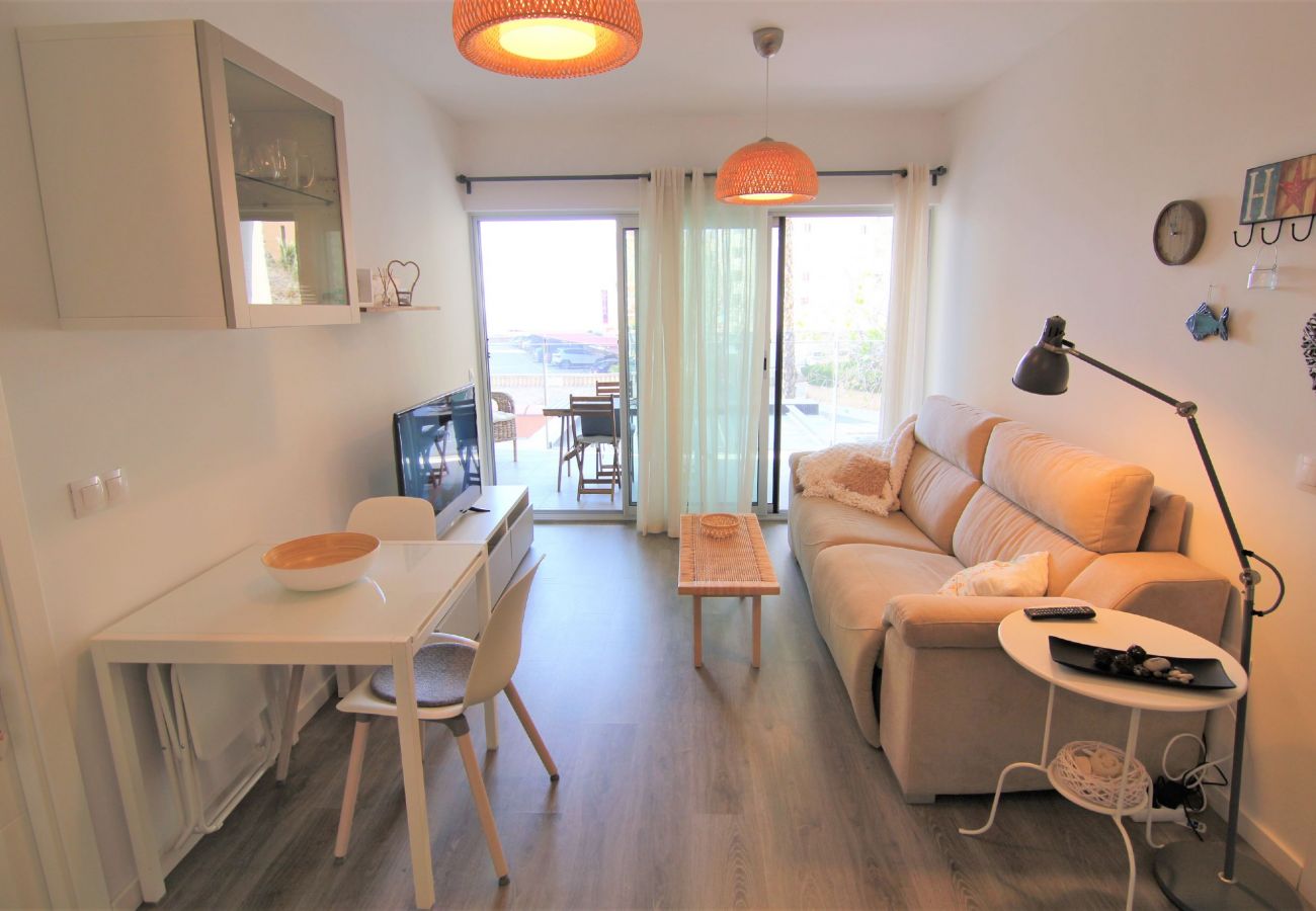 Apartment in Calpe / Calp - MIRADORBEACH-1ºlínea Playa-Wifi y Garaje Gratis. Apartment in Calpe / Calp - MIRADORBEACH-1ºlínea Playa-Wifi y Garaje Gratis.