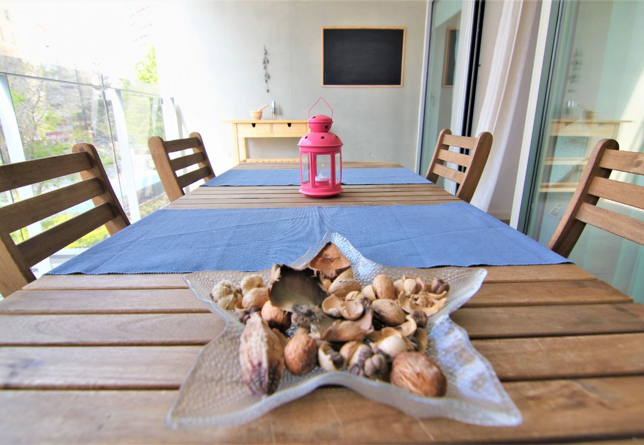 Apartment in Calpe / Calp - MIRADORBEACH-1ºlínea Playa-Wifi y Garaje Gratis. Apartment in Calpe / Calp - MIRADORBEACH-1ºlínea Playa-Wifi y Garaje Gratis.