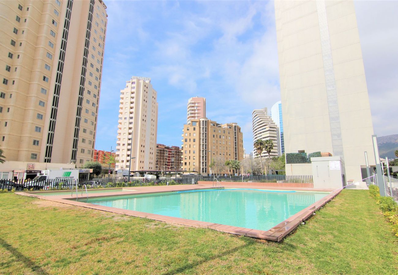 Apartment in Calpe / Calp - MIRADORBEACH-1ºlínea Playa-Wifi y Garaje Gratis. Apartment in Calpe / Calp - MIRADORBEACH-1ºlínea Playa-Wifi y Garaje Gratis.