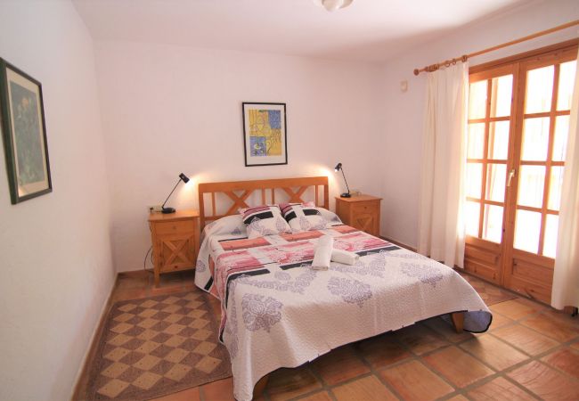 Villa à Calpe - AMUCHOSOL-Piscina-Wifi y Parking Gratis. Villa à Calpe - AMUCHOSOL-Piscina-Wifi y Parking Gratis.