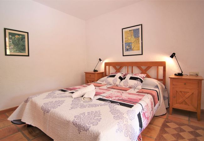 Villa à Calpe - AMUCHOSOL-Piscina-Wifi y Parking Gratis. Villa à Calpe - AMUCHOSOL-Piscina-Wifi y Parking Gratis.
