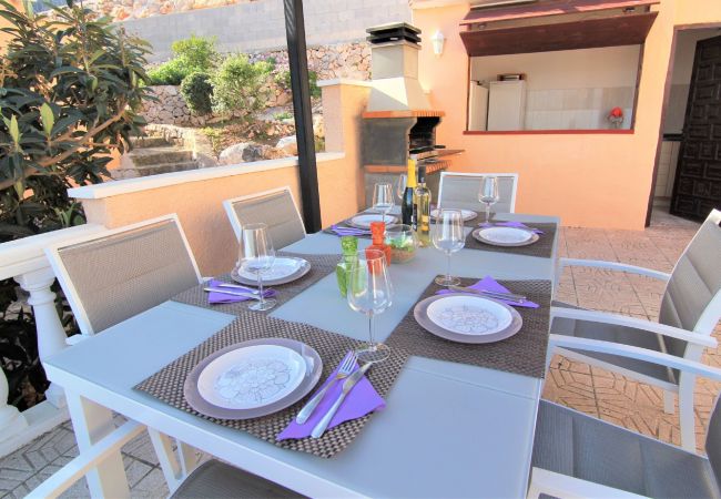 Вилла на Calpe - MARYVILLA0831-Gran Vista-Wifi y Parking Gratis. Вилла на Calpe - MARYVILLA0831-Gran Vista-Wifi y Parking Gratis.