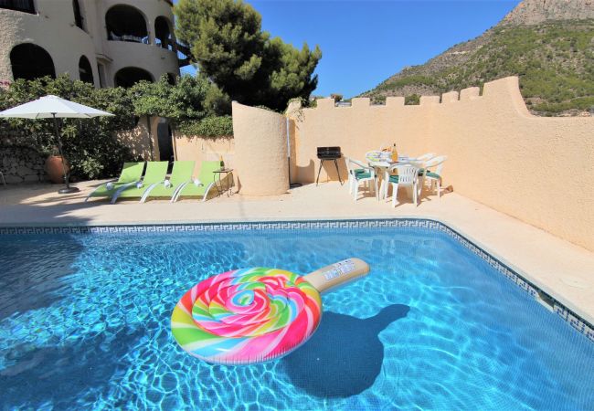 Вилла на Calpe - MARYVILLA0306-Gran Vista-Wifi y Parking Gratis. Вилла на Calpe - MARYVILLA0306-Gran Vista-Wifi y Parking Gratis.