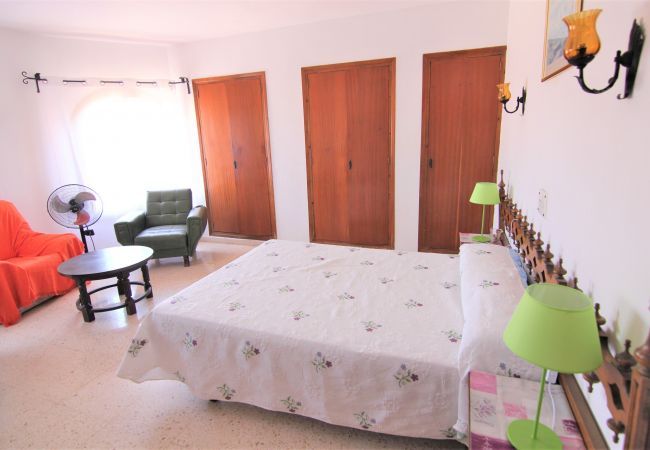 Вилла на Calpe - ACAN0916-Wifi y Parking Gratis-Cerca de la Playa. Вилла на Calpe - ACAN0916-Wifi y Parking Gratis-Cerca de la Playa.