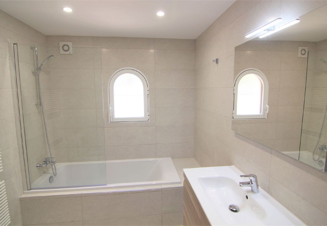 Вилла на Кальпе / Calpe - MARYVILLA0220-Wifi y Parking Gratis-Cerca Playa Вилла на Кальпе / Calpe - MARYVILLA0220-Wifi y Parking Gratis-Cerca Playa